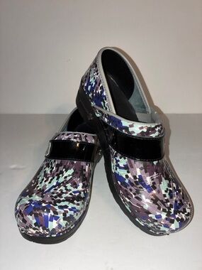 Koi by Sanita, Nurse’s Shoes, Size EU 38 / US 7.5 - 8 - Womens